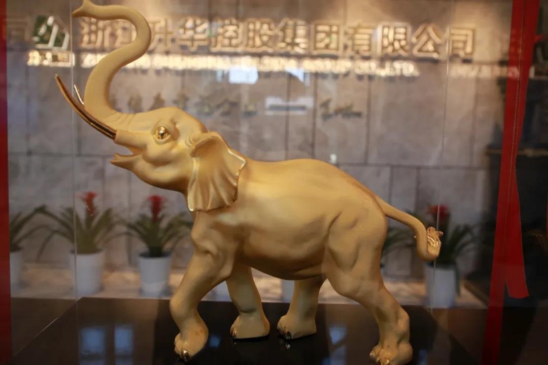 连三金象2.jpg 连三金象2.jpg